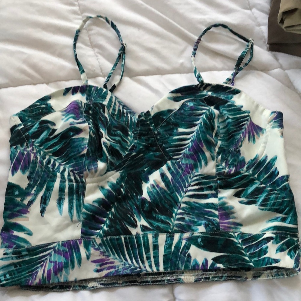 Charlotte Russe crop top tropical